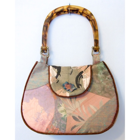 New - AFD05 - On The Town Elegance Purse Pattern - Picture 5 of 6